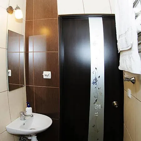 奥利沃夫公寓酒店 公寓 *